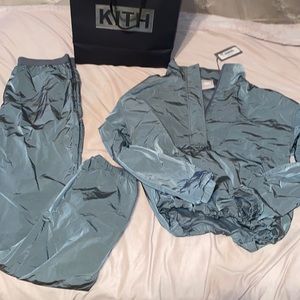 KITH set